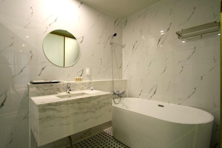 Perfect Hotel Gimhae Екстериор снимка